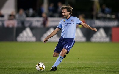 爱游戏体育热评-伊尼戈·马丁内斯带伤踢满全场真硬汉