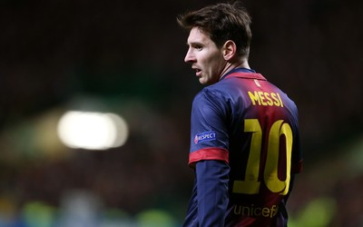 爱游戏体育热评-伊尼戈·马丁内斯童年梦想就是为巴萨踢球